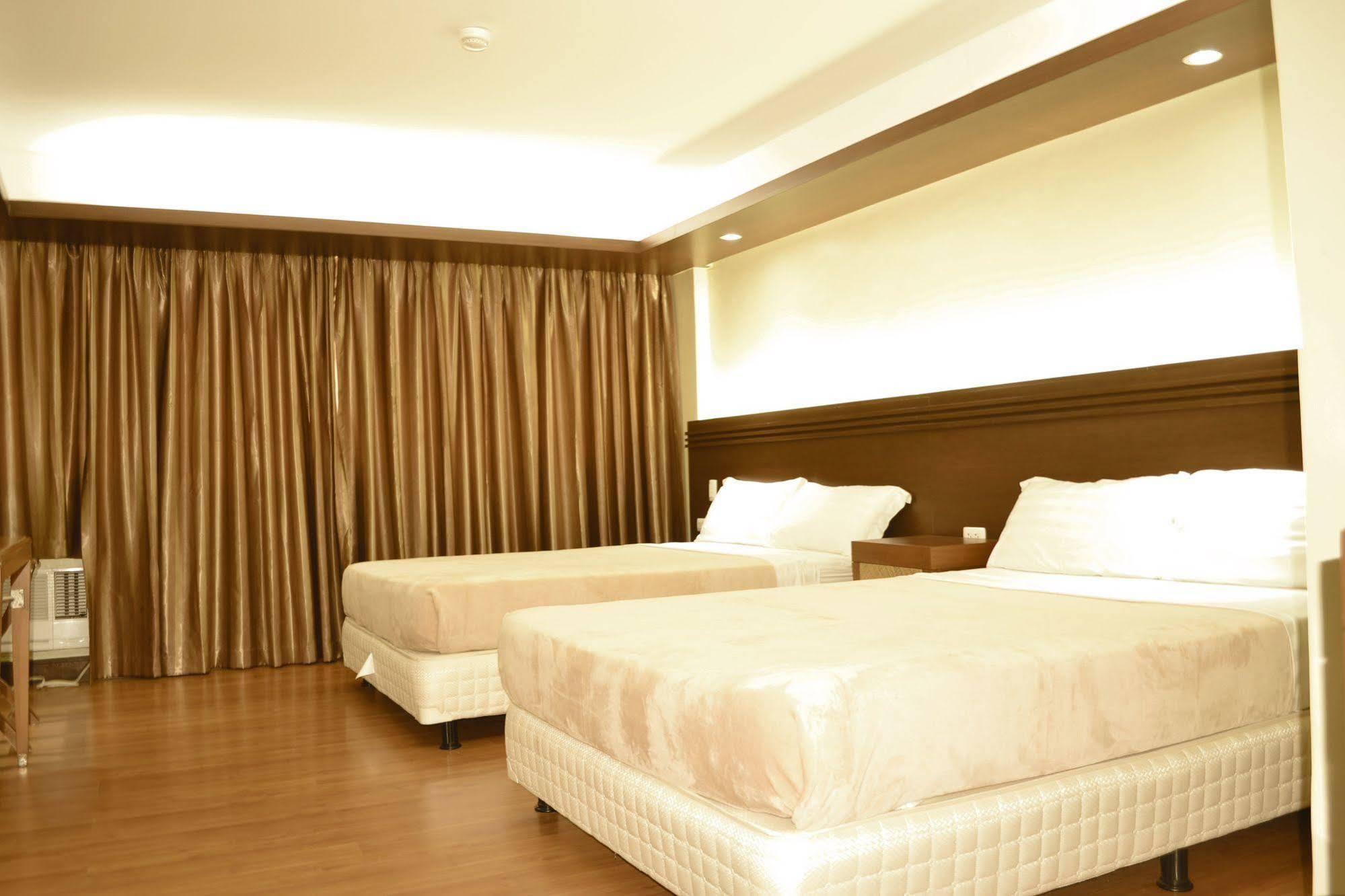 Subic Grand Harbour Hotel