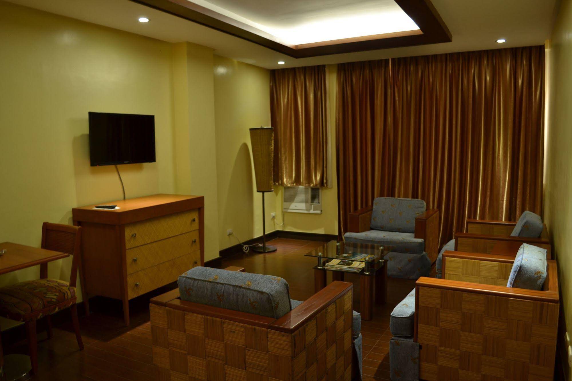 Subic Grand Harbour Hotel