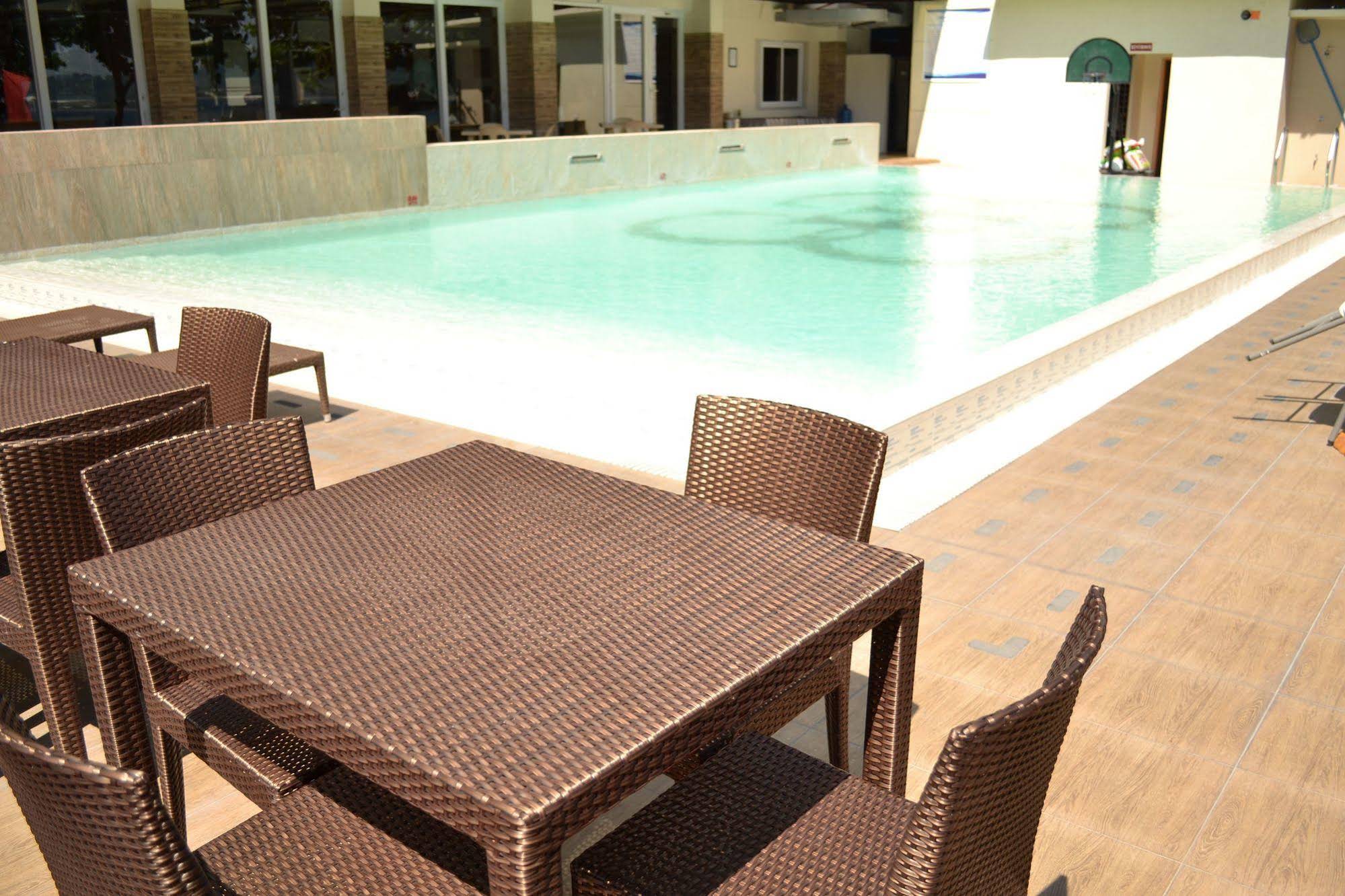 Subic Grand Harbour Hotel
