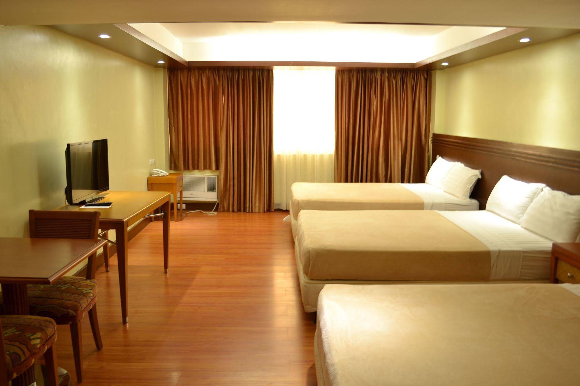 Subic Grand Harbour Hotel