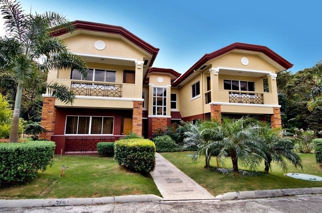 Subic Holiday Villas