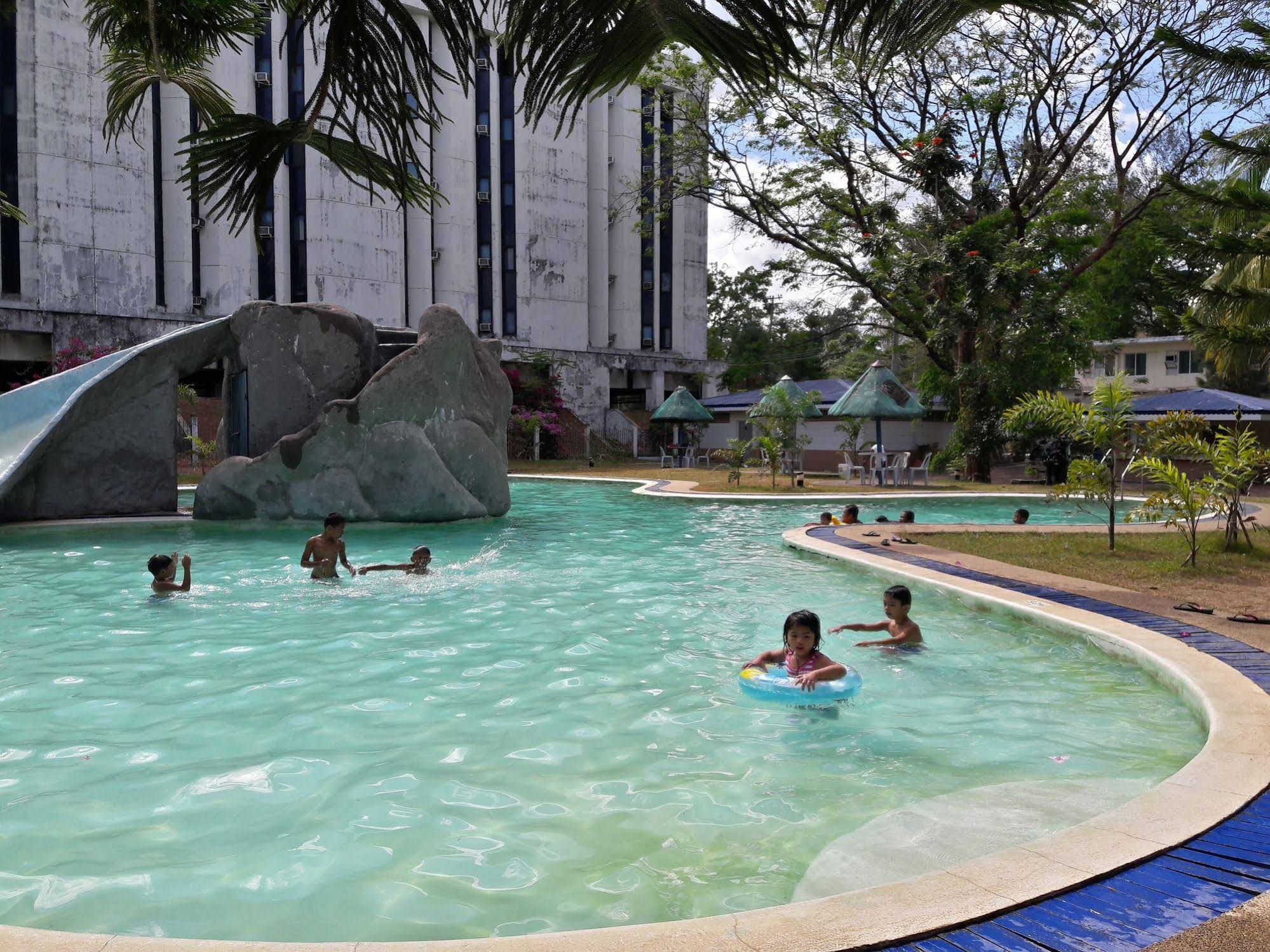 Zoobic Lodge