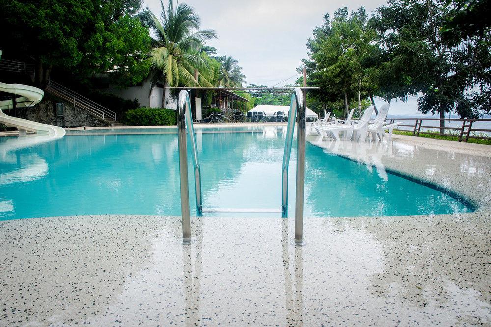 Almont Beach Resort