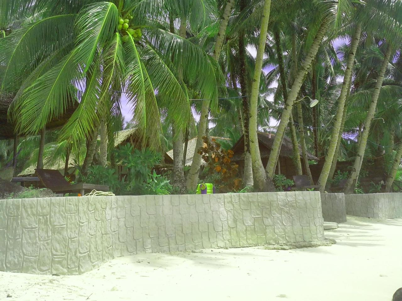 Eddies Beach Resort Siargao