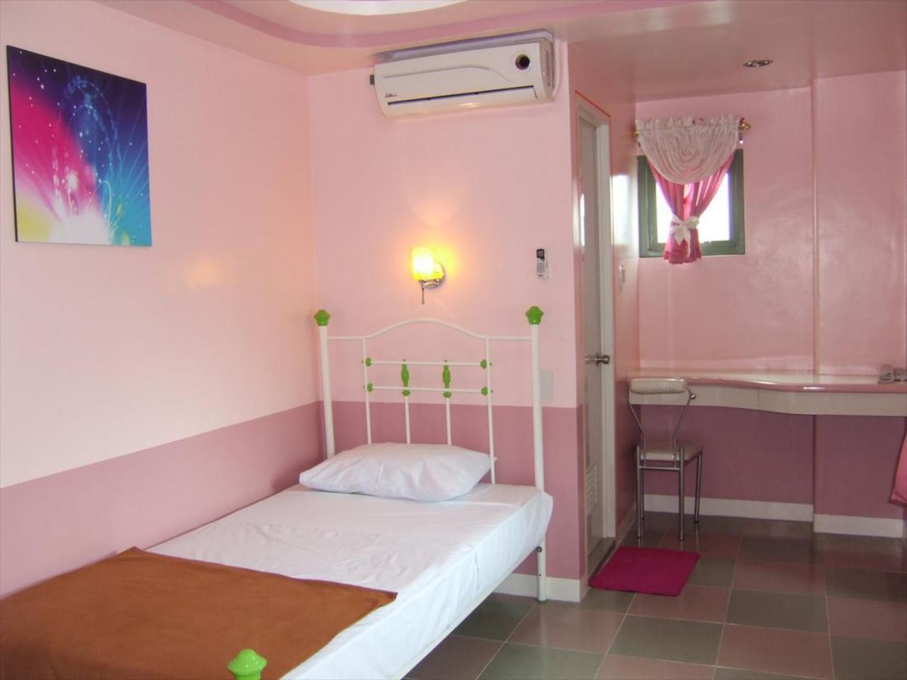 HCG Residence Mansion Hotel and Resto
