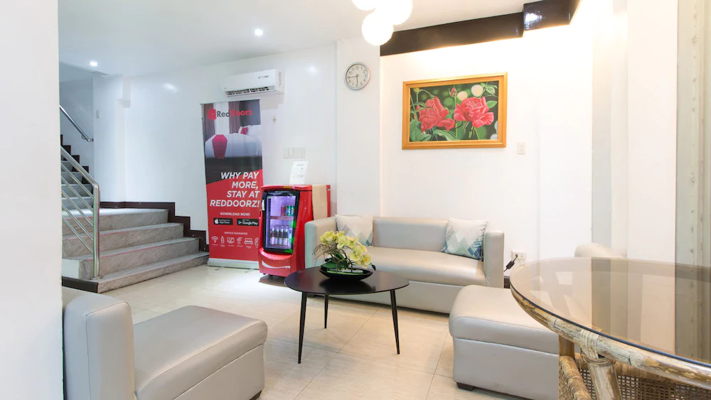 Ace Francis Hotel by RedDoorz