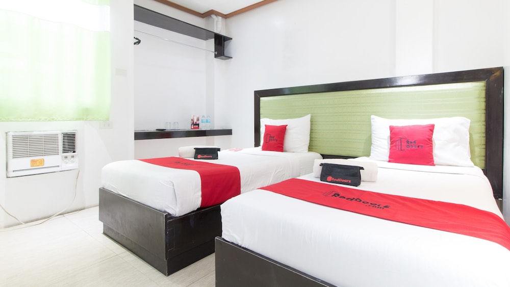 Ace Francis Hotel by RedDoorz