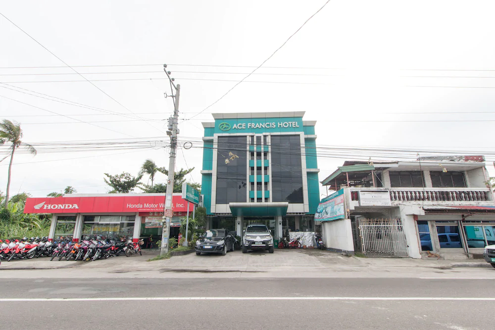 Ace Francis Hotel by RedDoorz