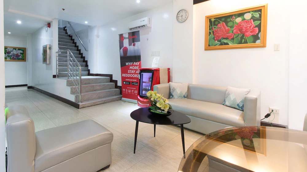 Ace Francis Hotel by RedDoorz