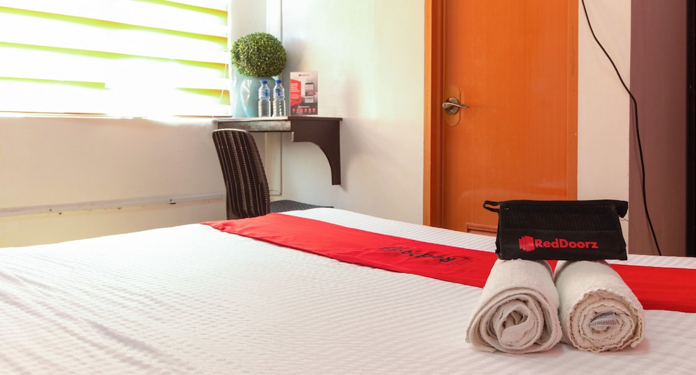 Be Hotel by Reddoorz