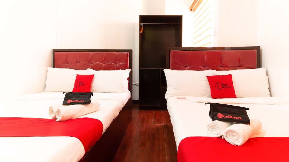 Be Hotel by Reddoorz