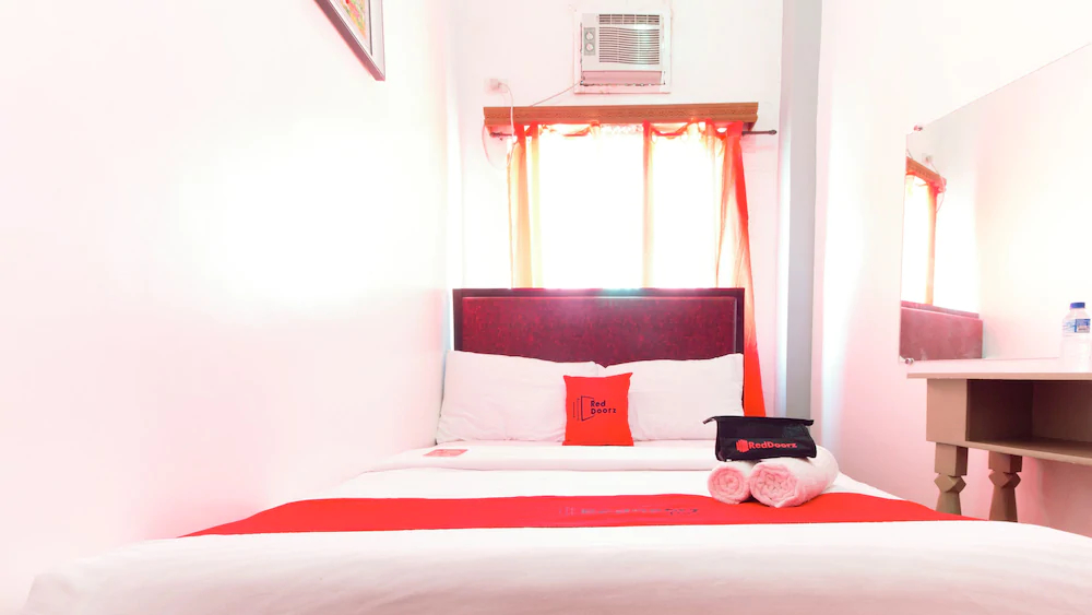 Be Hotel by Reddoorz