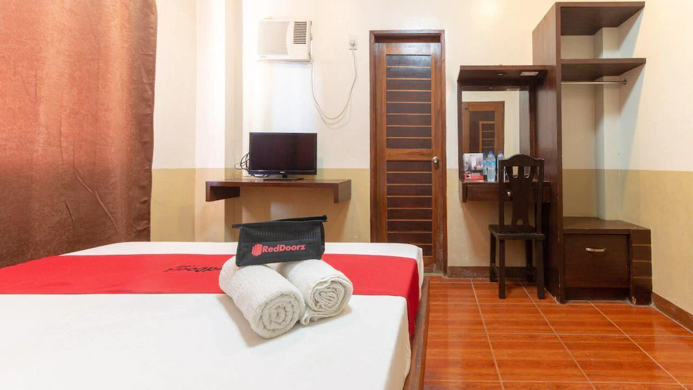 Hotel D' Allondra by RedDoorz