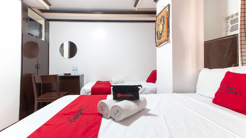 RedDoorz at Minas Place 1 Tacloban