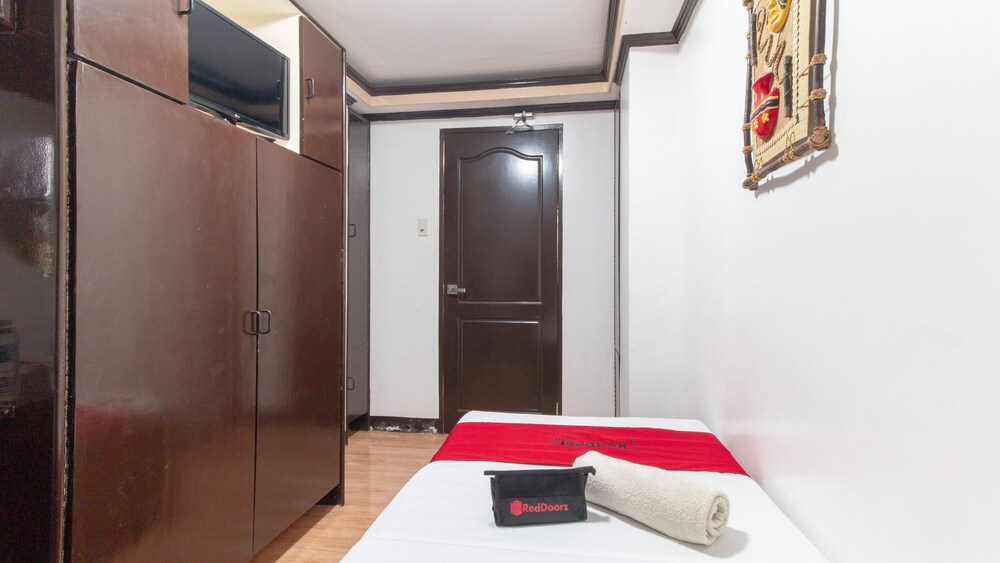RedDoorz at Minas Place 1 Tacloban