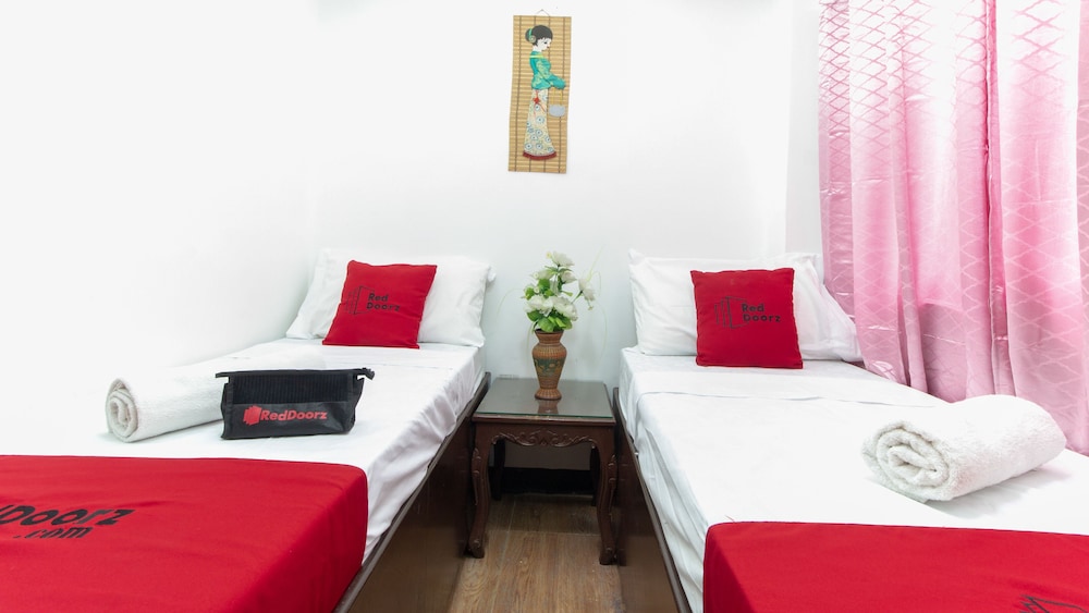 RedDoorz at Minas Place 1 Tacloban