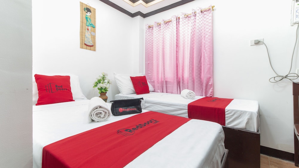 RedDoorz at Minas Place 1 Tacloban