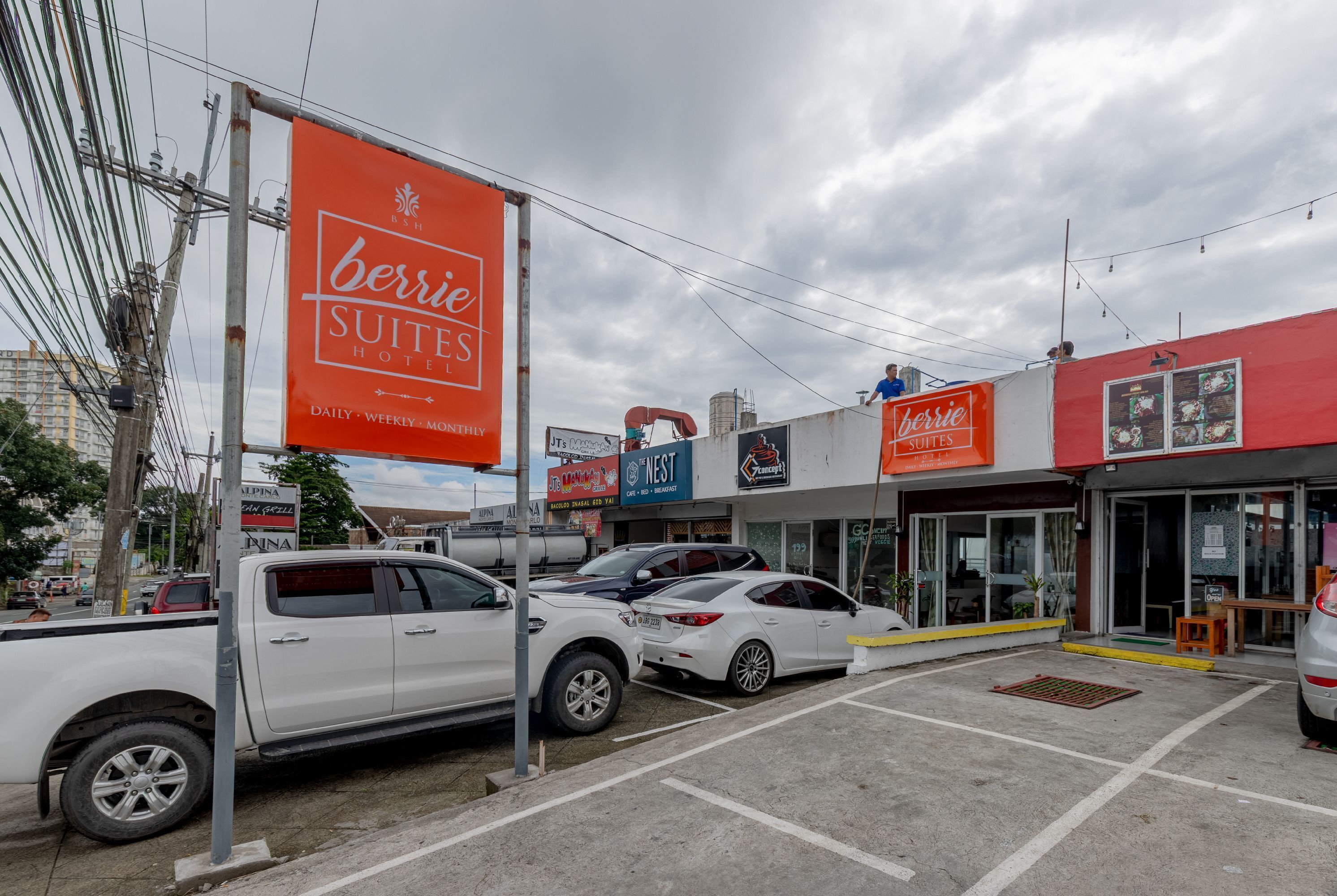 Berrie Suites Hotel