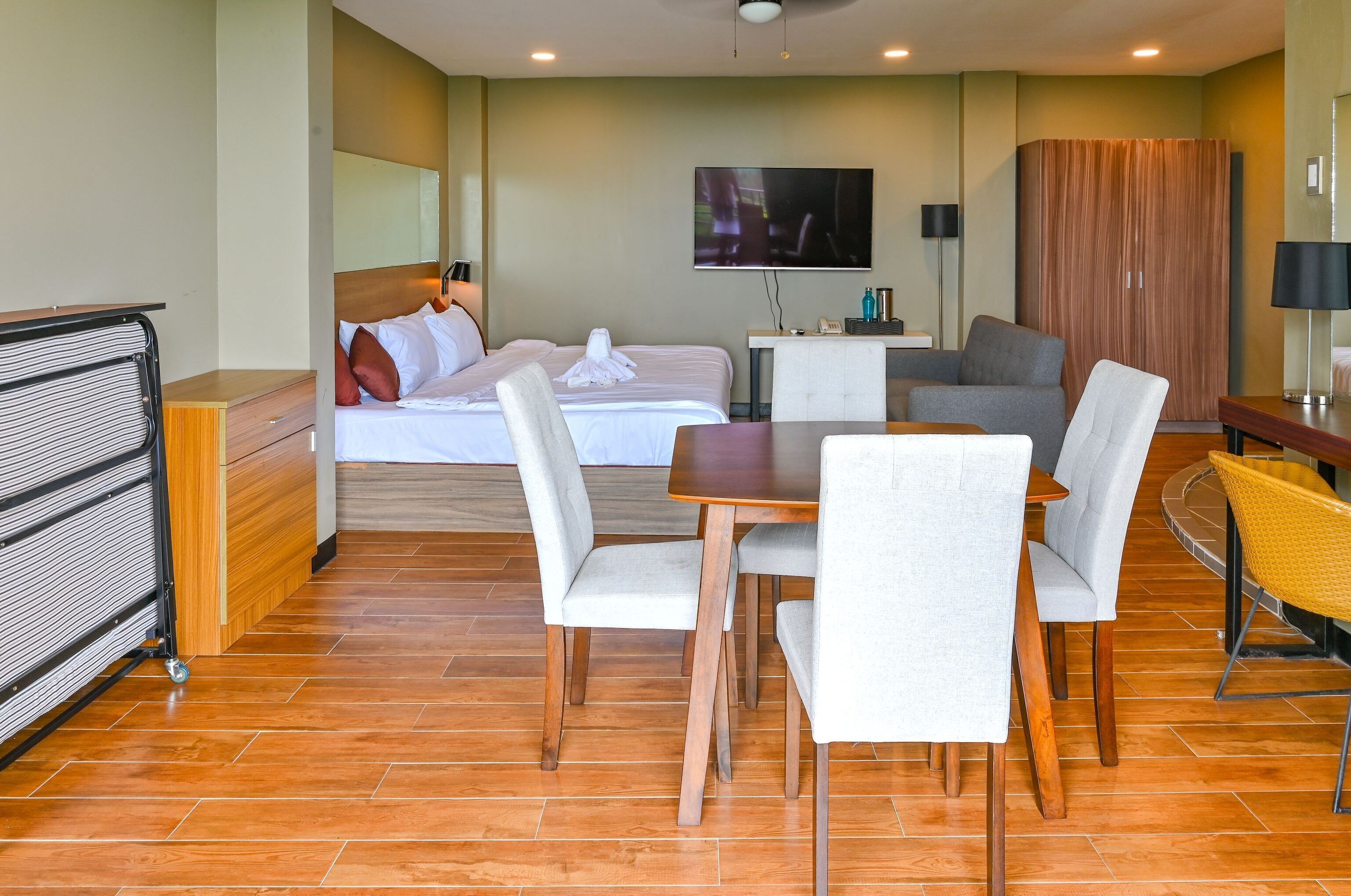 Capital O 890 Nami Hotel Tagaytay