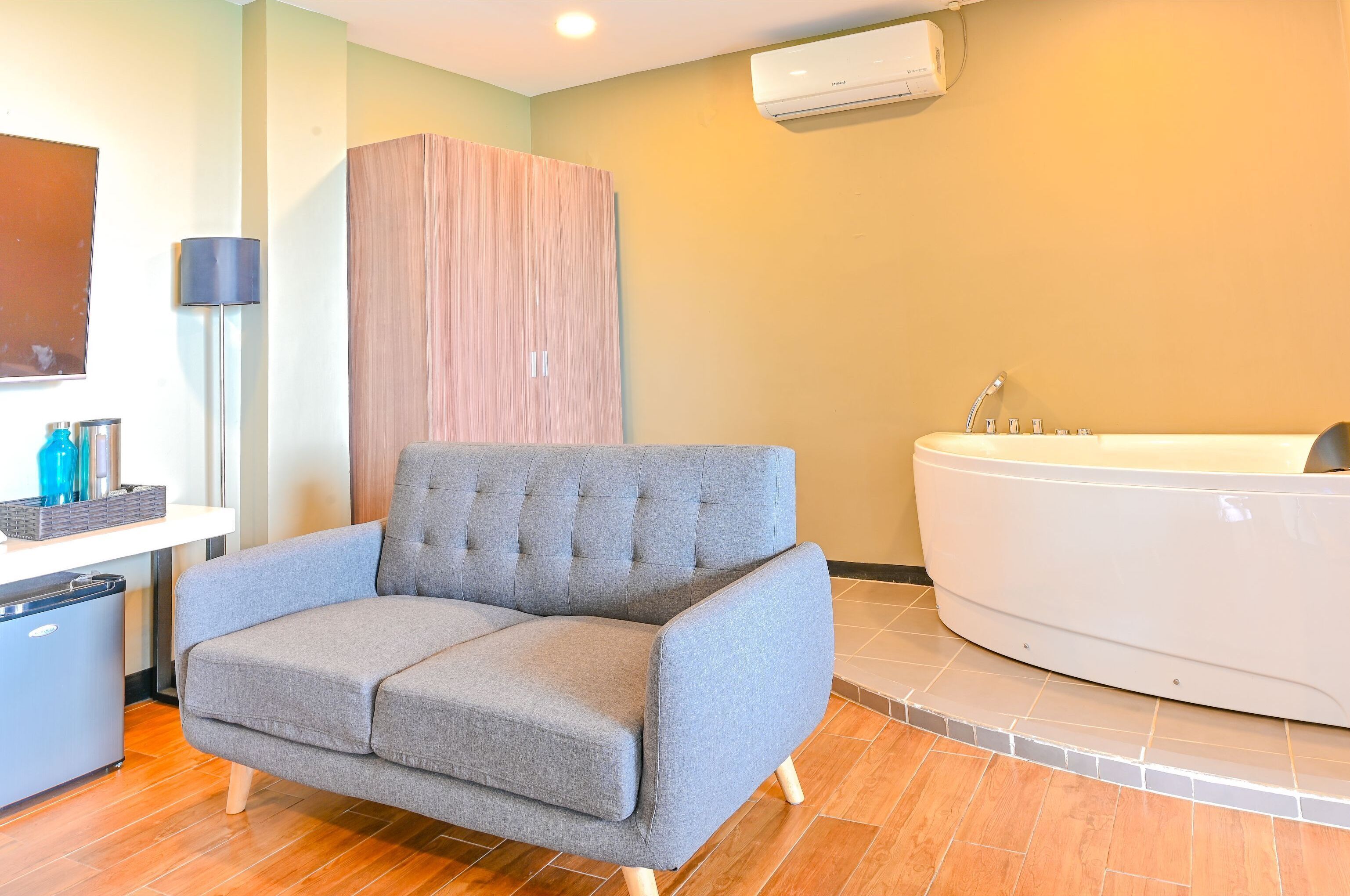 Capital O 890 Nami Hotel Tagaytay