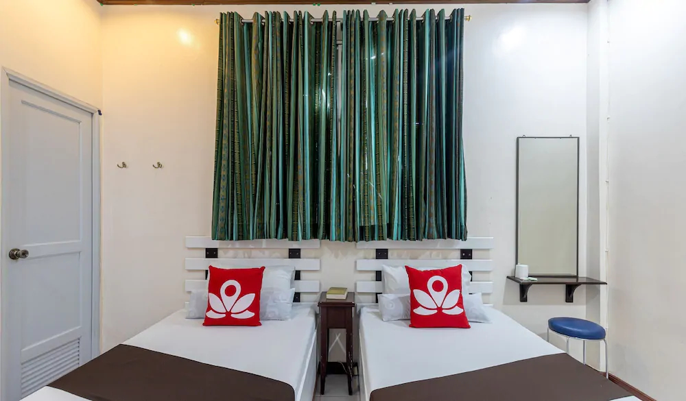 Cool Breeze Hotel and Villas by ZEN Rooms