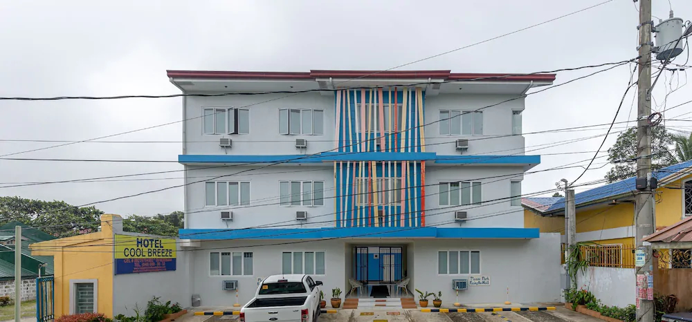 Cool Breeze Hotel and Villas by ZEN Rooms