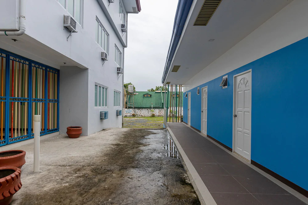 Cool Breeze Hotel and Villas by ZEN Rooms