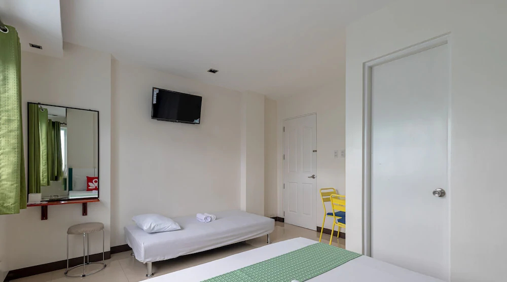 Cool Breeze Hotel and Villas by ZEN Rooms
