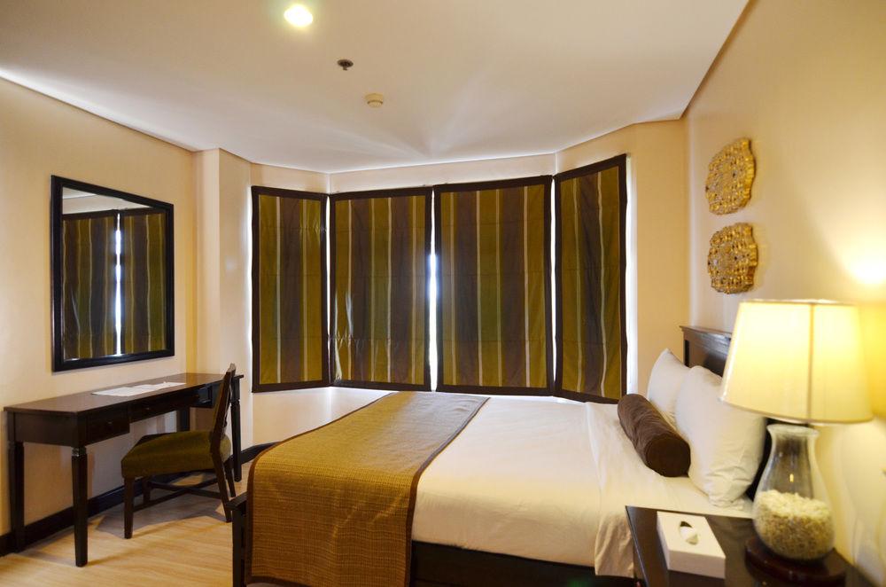 Crosswinds Resort Suites