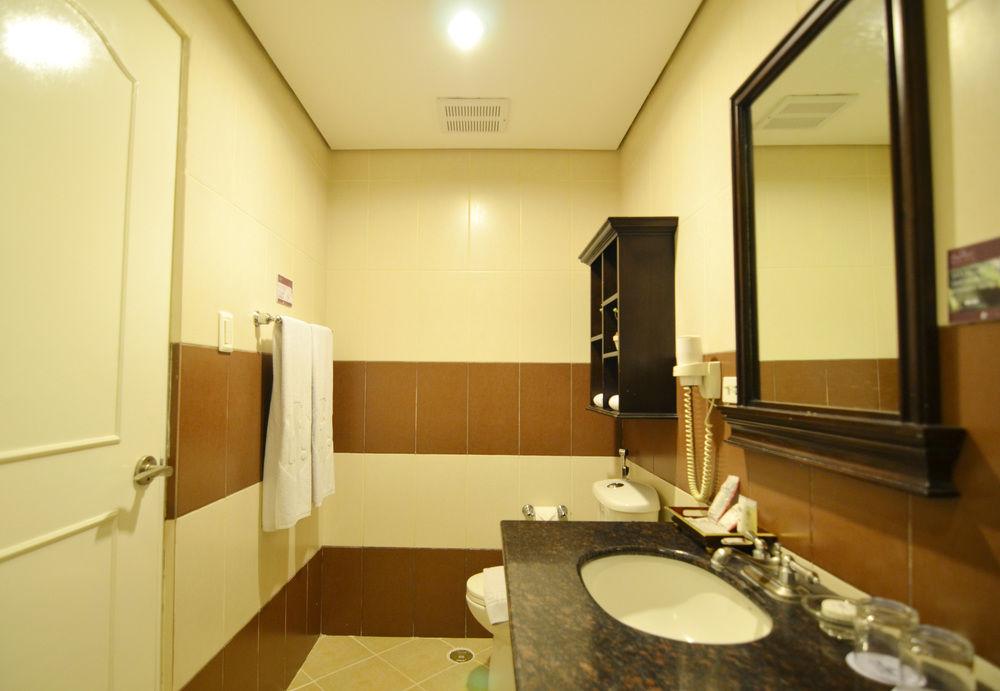 Crosswinds Resort Suites