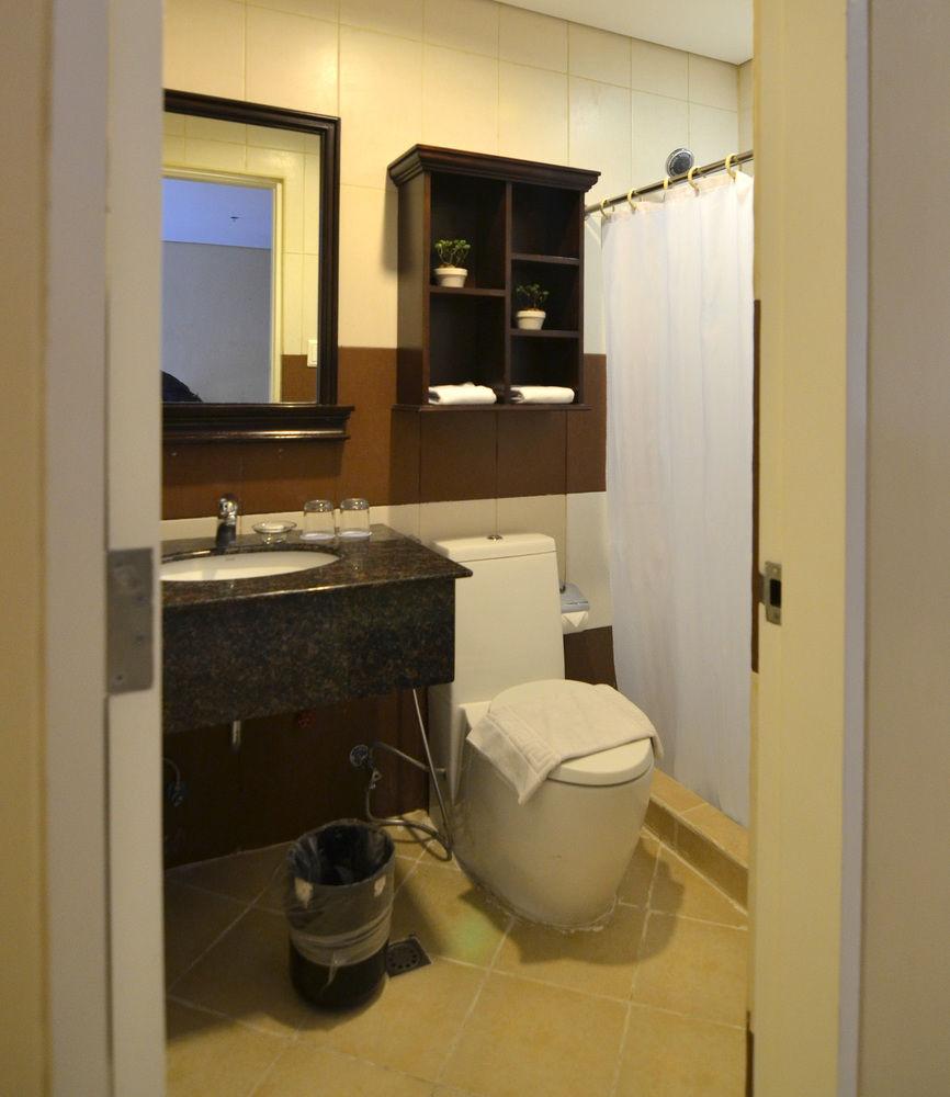 Crosswinds Resort Suites
