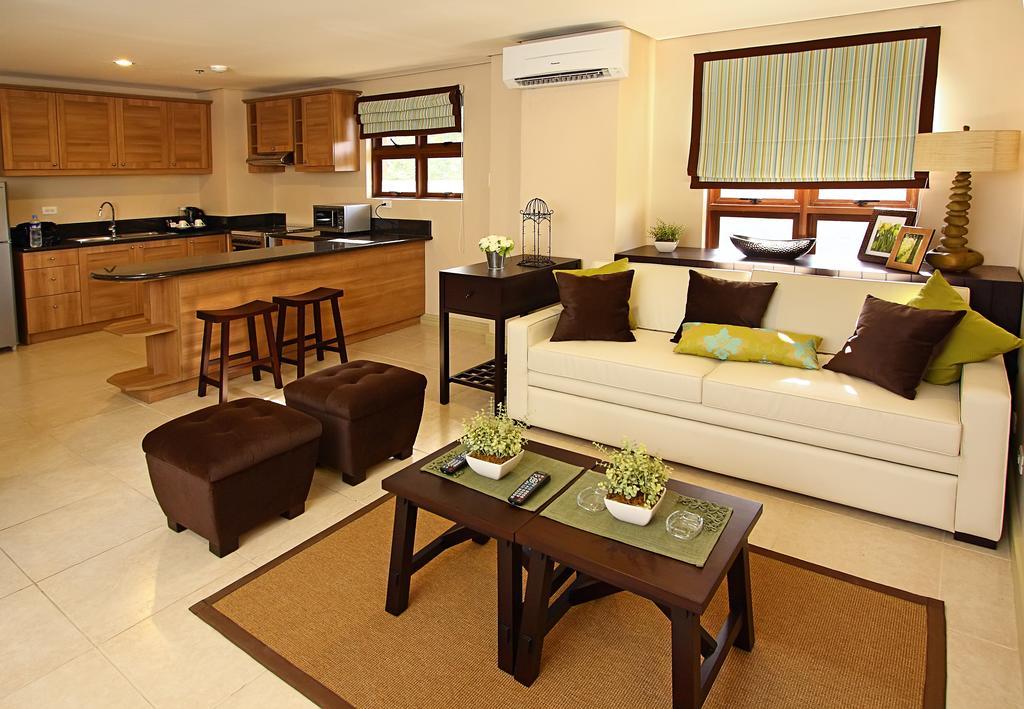 Crosswinds Resort Suites