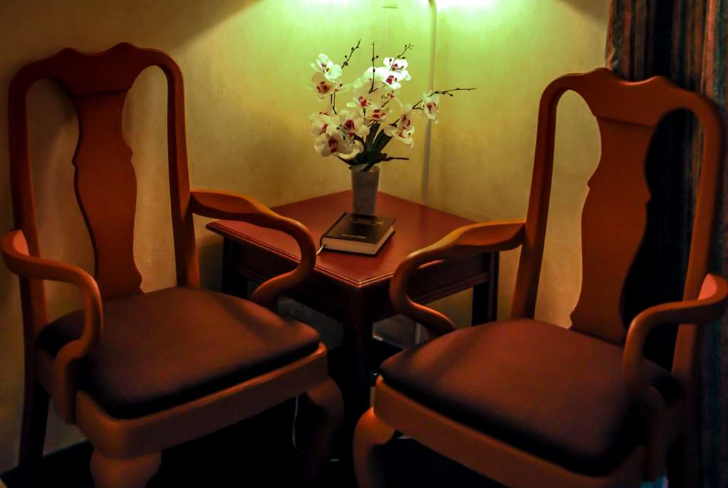Days Hotel by Wyndham Tagaytay