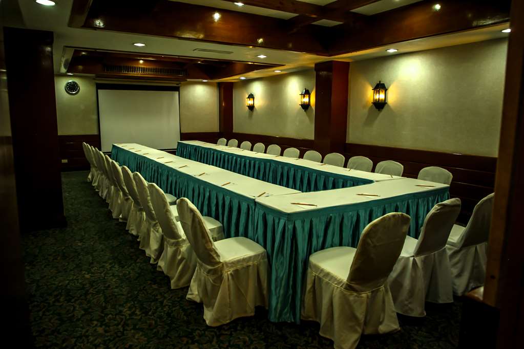 Days Hotel by Wyndham Tagaytay