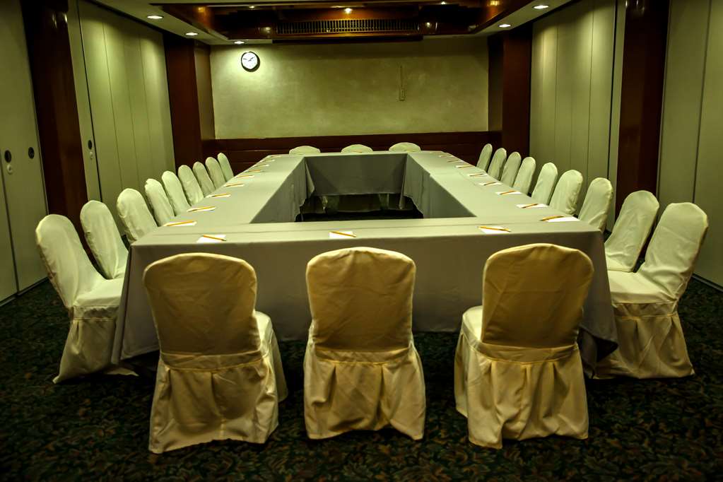 Days Hotel by Wyndham Tagaytay