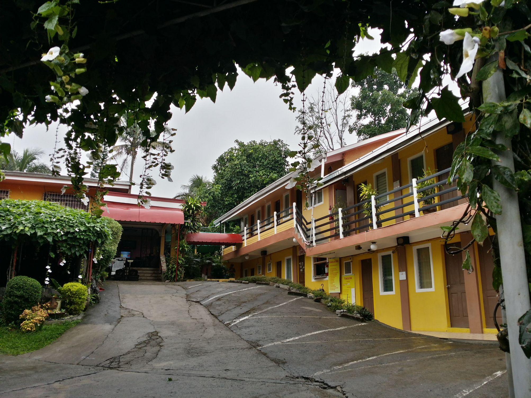 Famous Inn