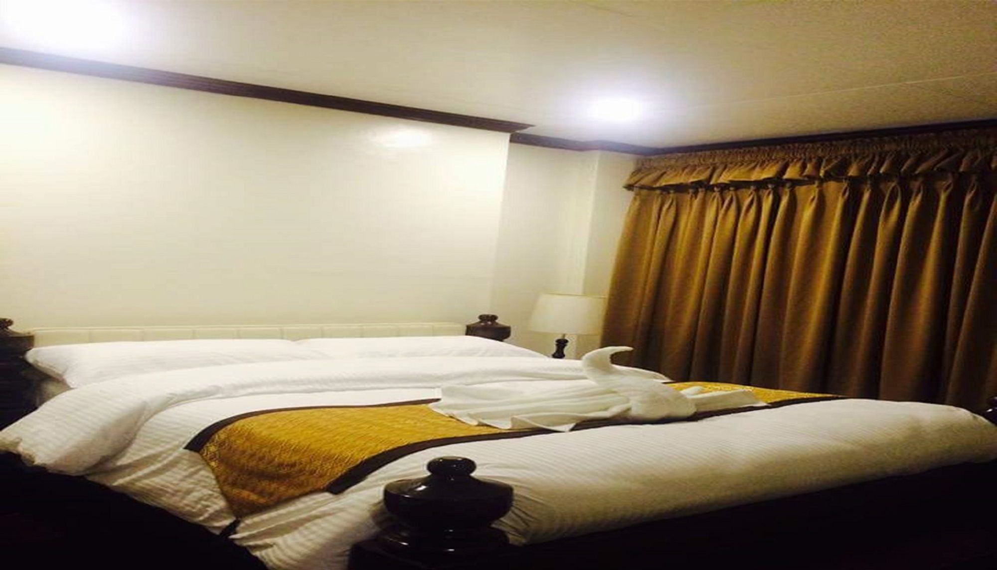 Forty 8 Bed & Breakfast