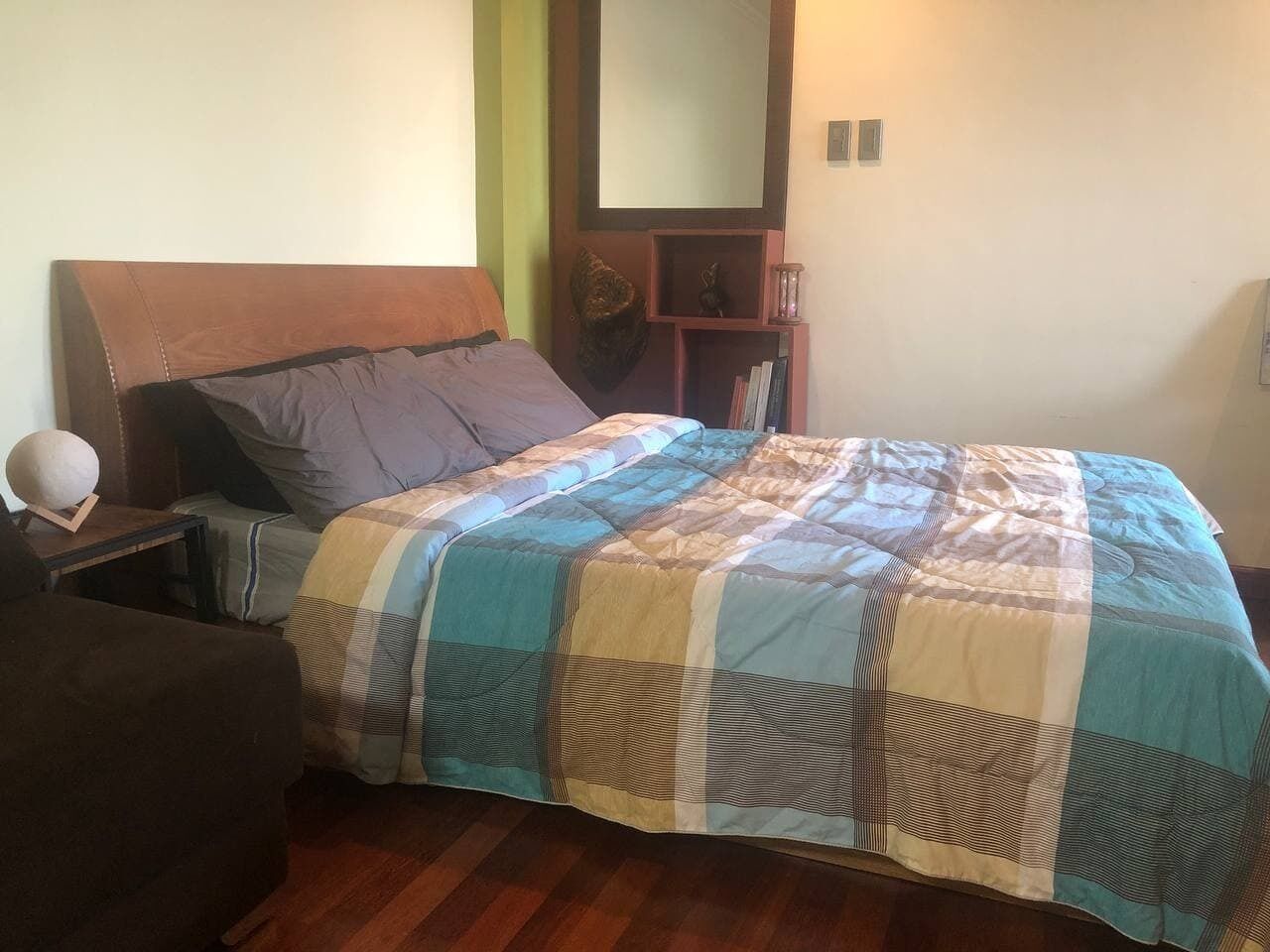 Honeymoon Suite