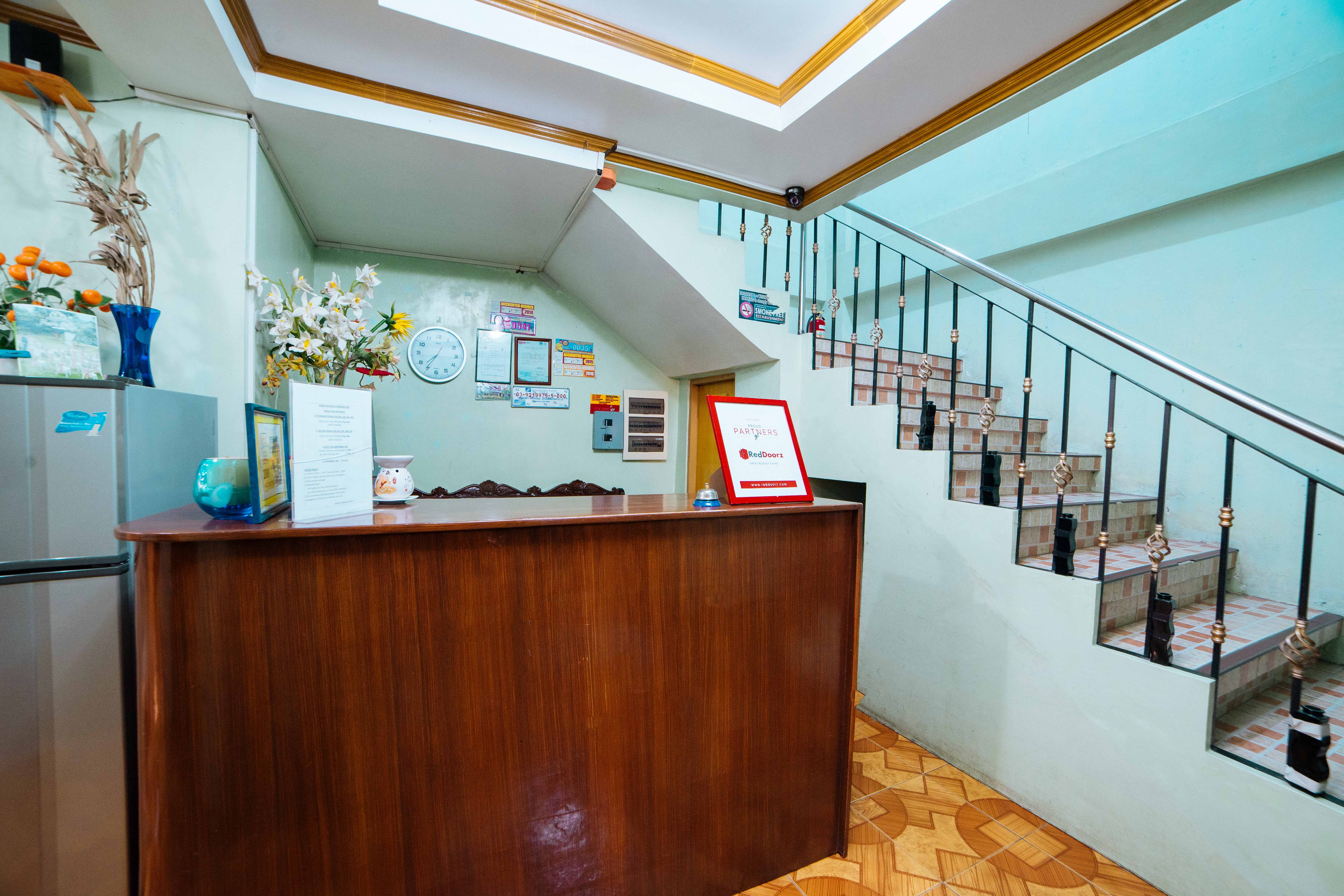 La Gracia Apartelle by Reddoorz