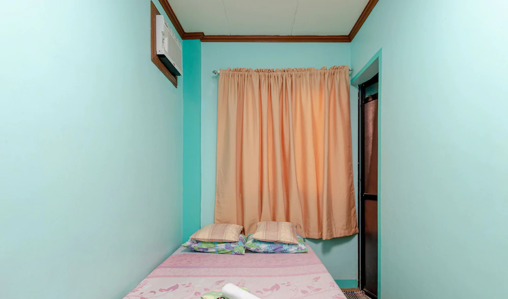 Mar Ermino's Room