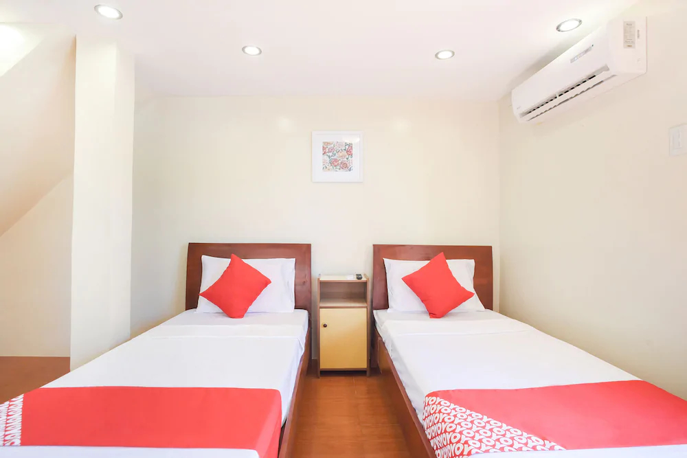 OYO 126 Migos Place