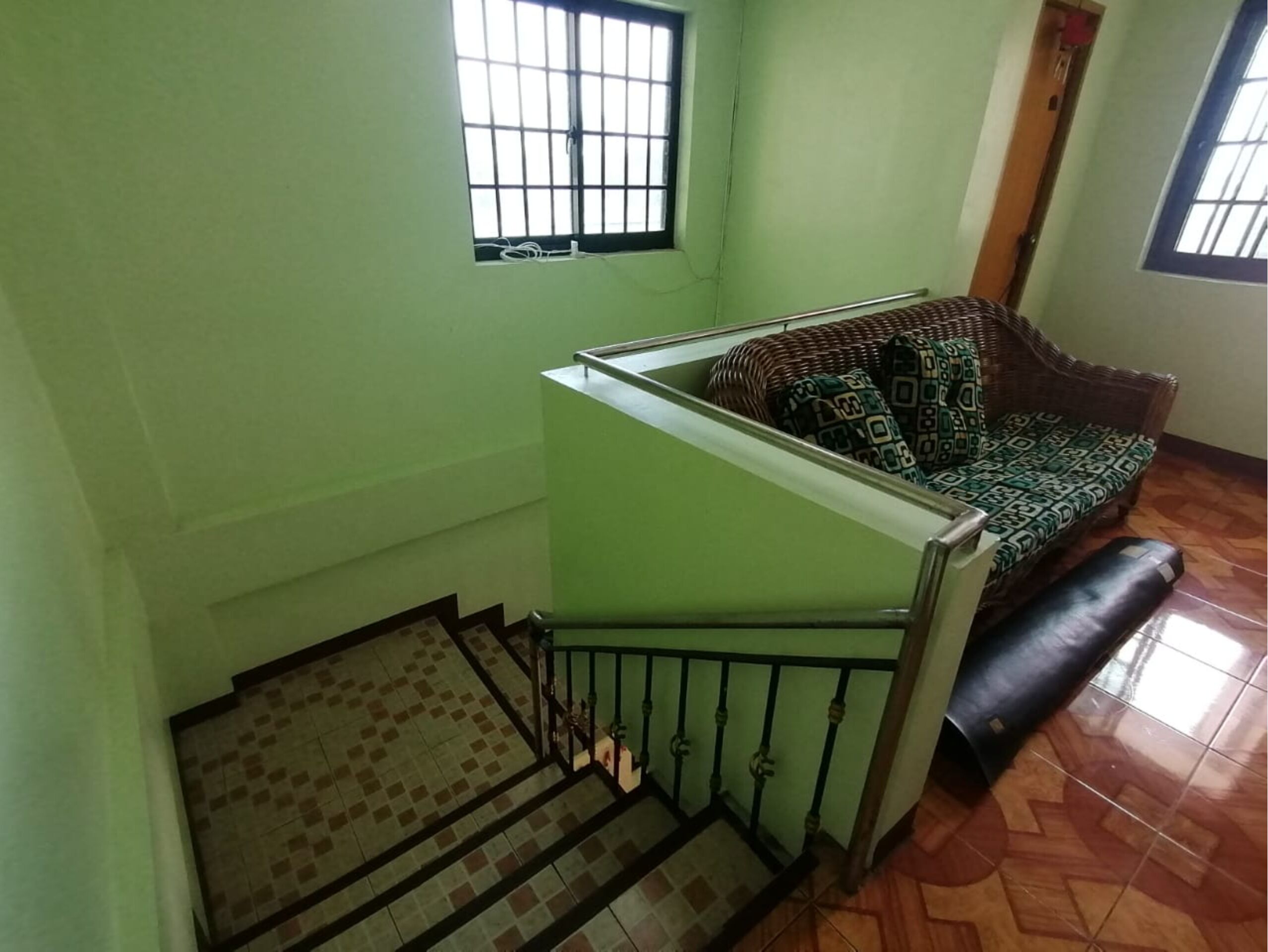 OYO 879 Lauriens Budget Hotel 2