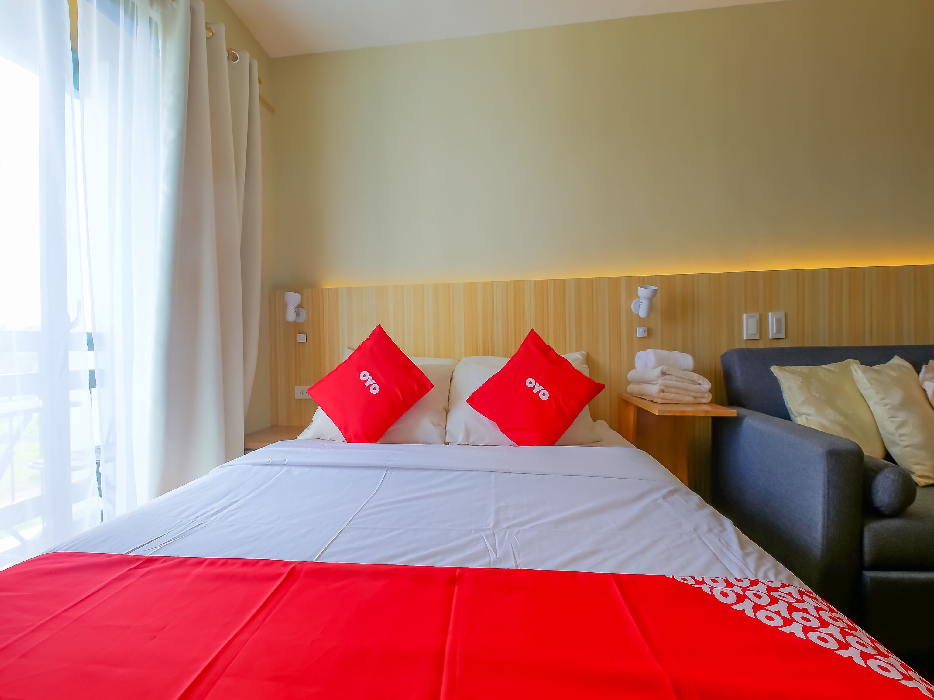Pine Suites by OYO Rooms