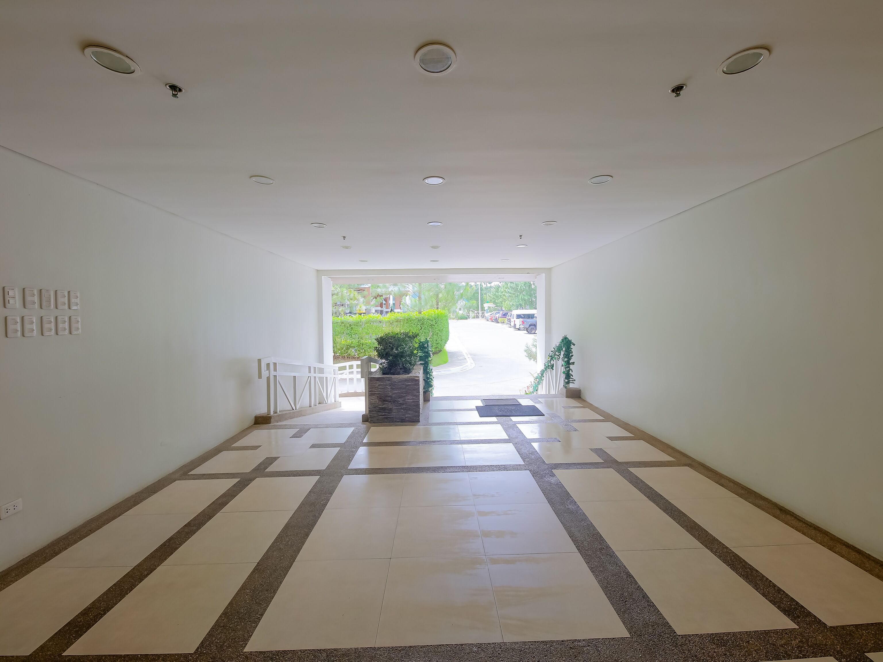 Pine Suites by OYO Rooms