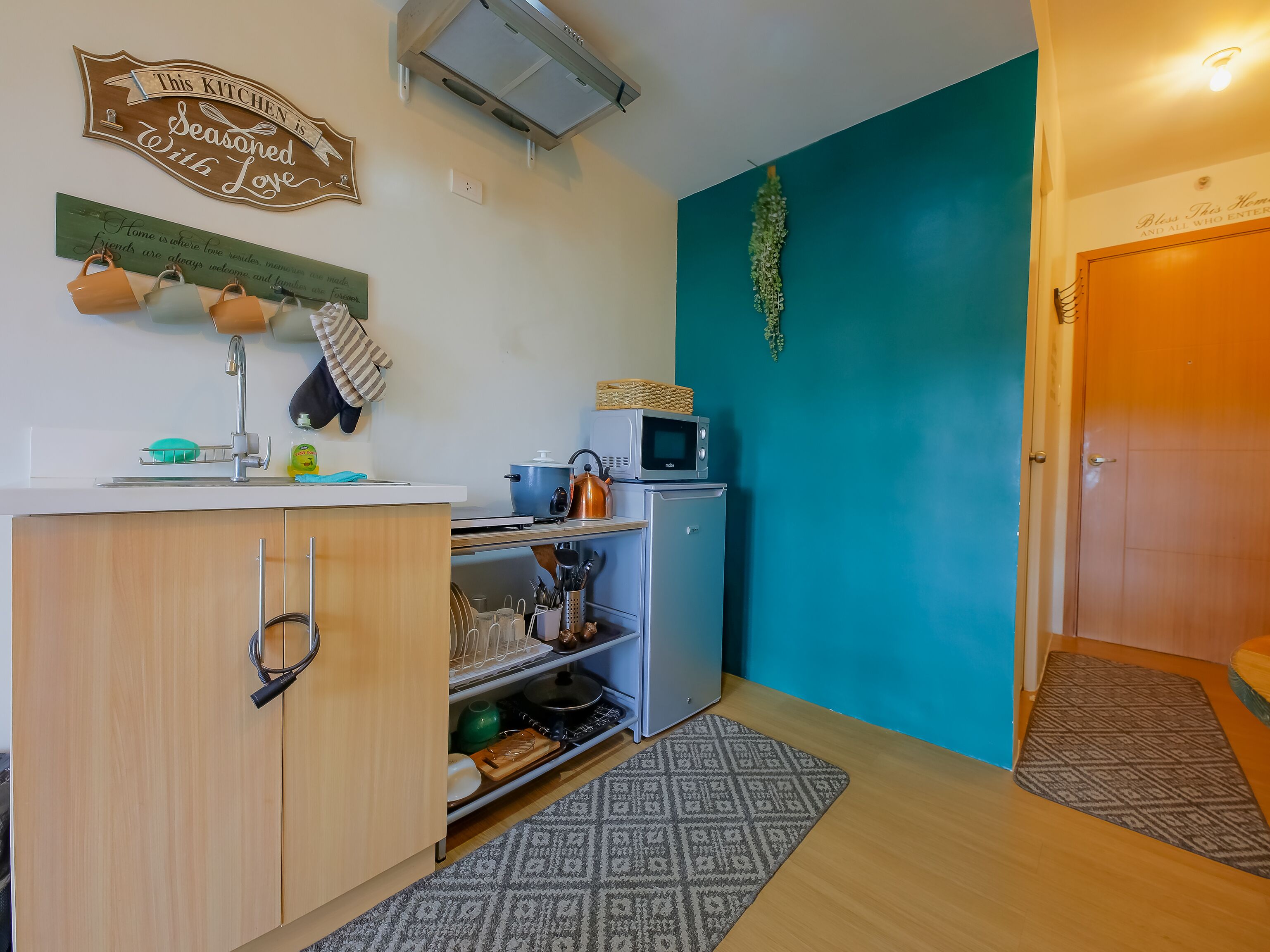 Pine Suites by OYO Rooms