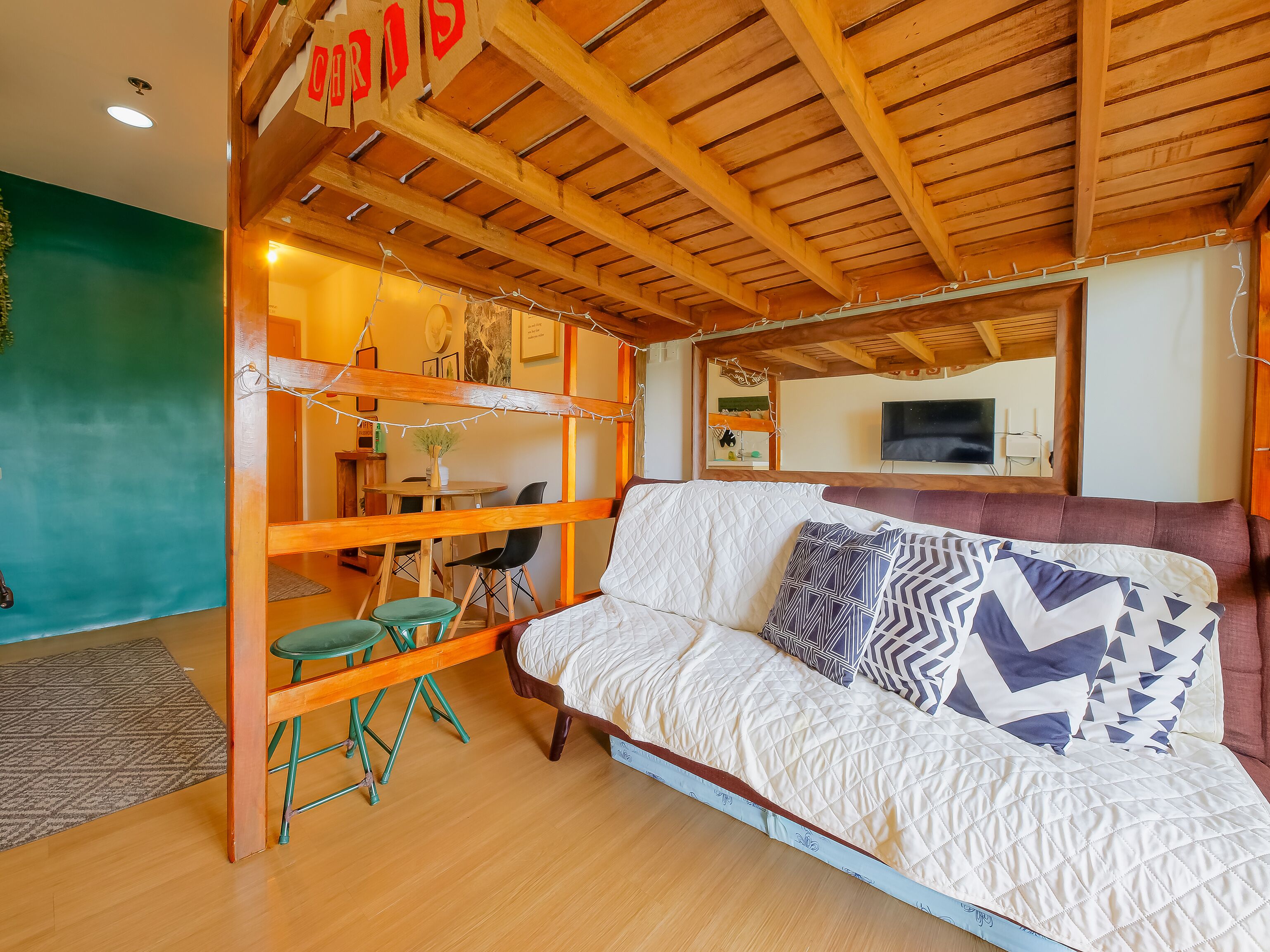 Pine Suites by OYO Rooms