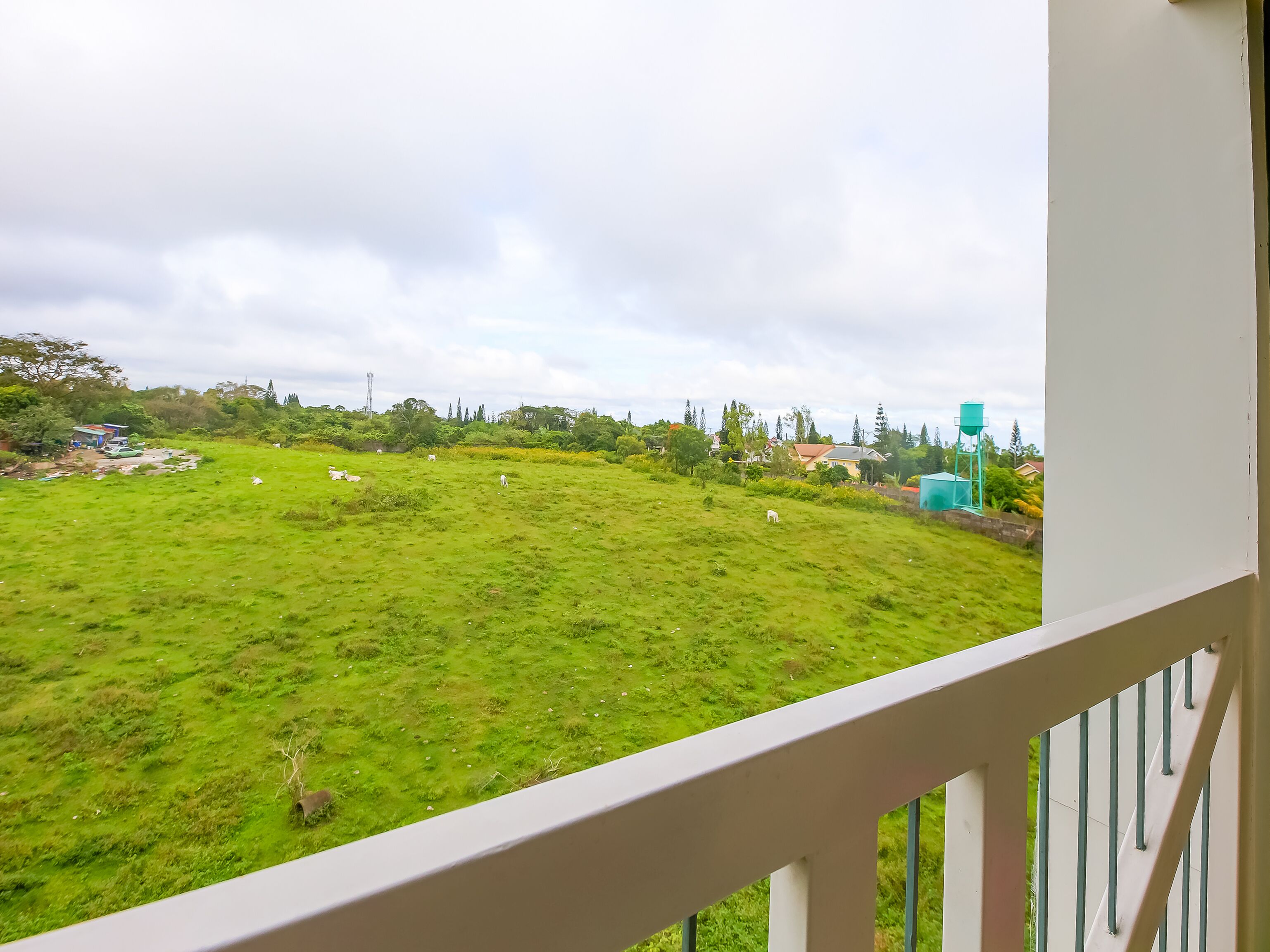 Pine Suites by OYO Rooms