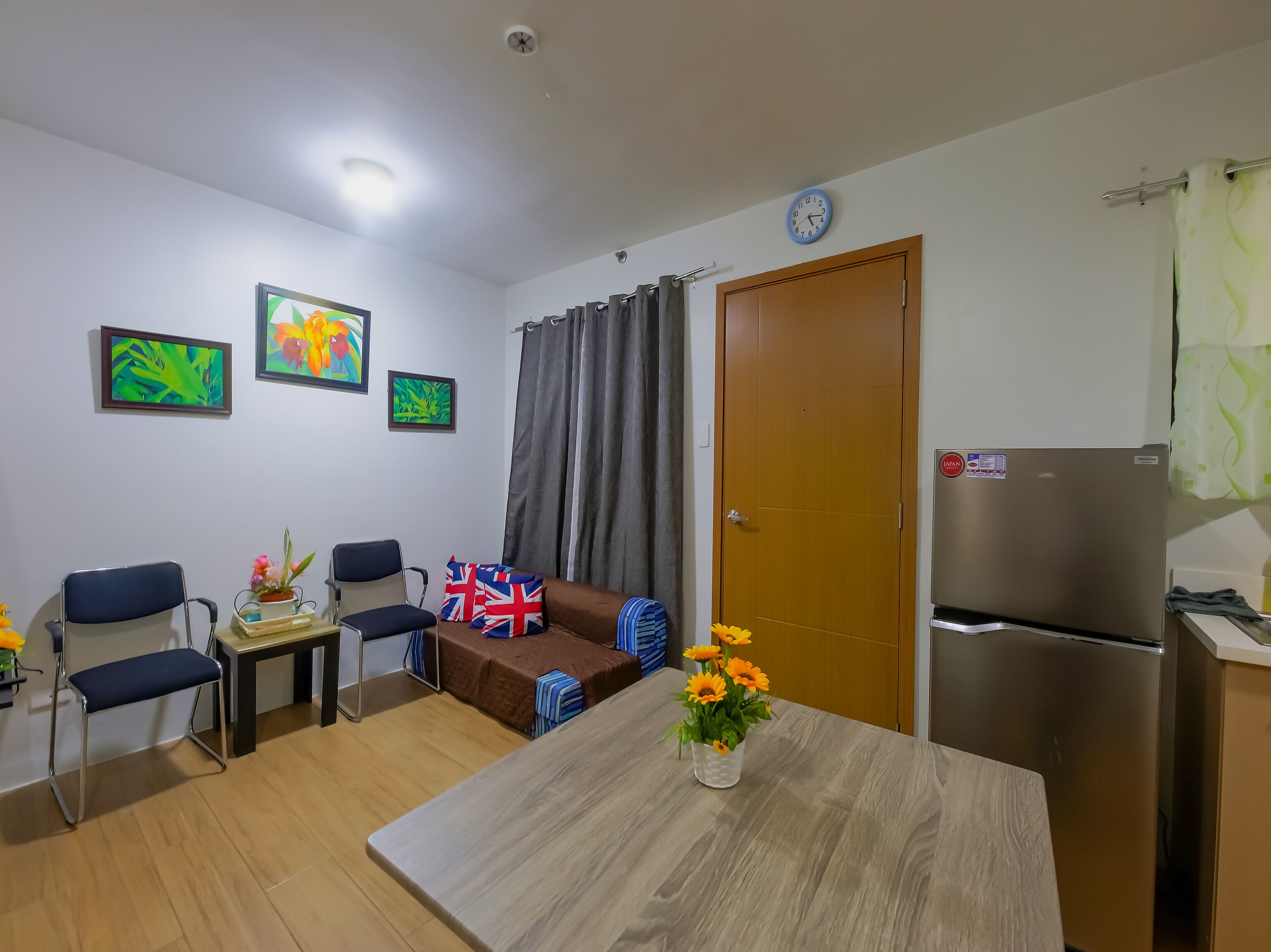 Pine Suites by OYO Rooms