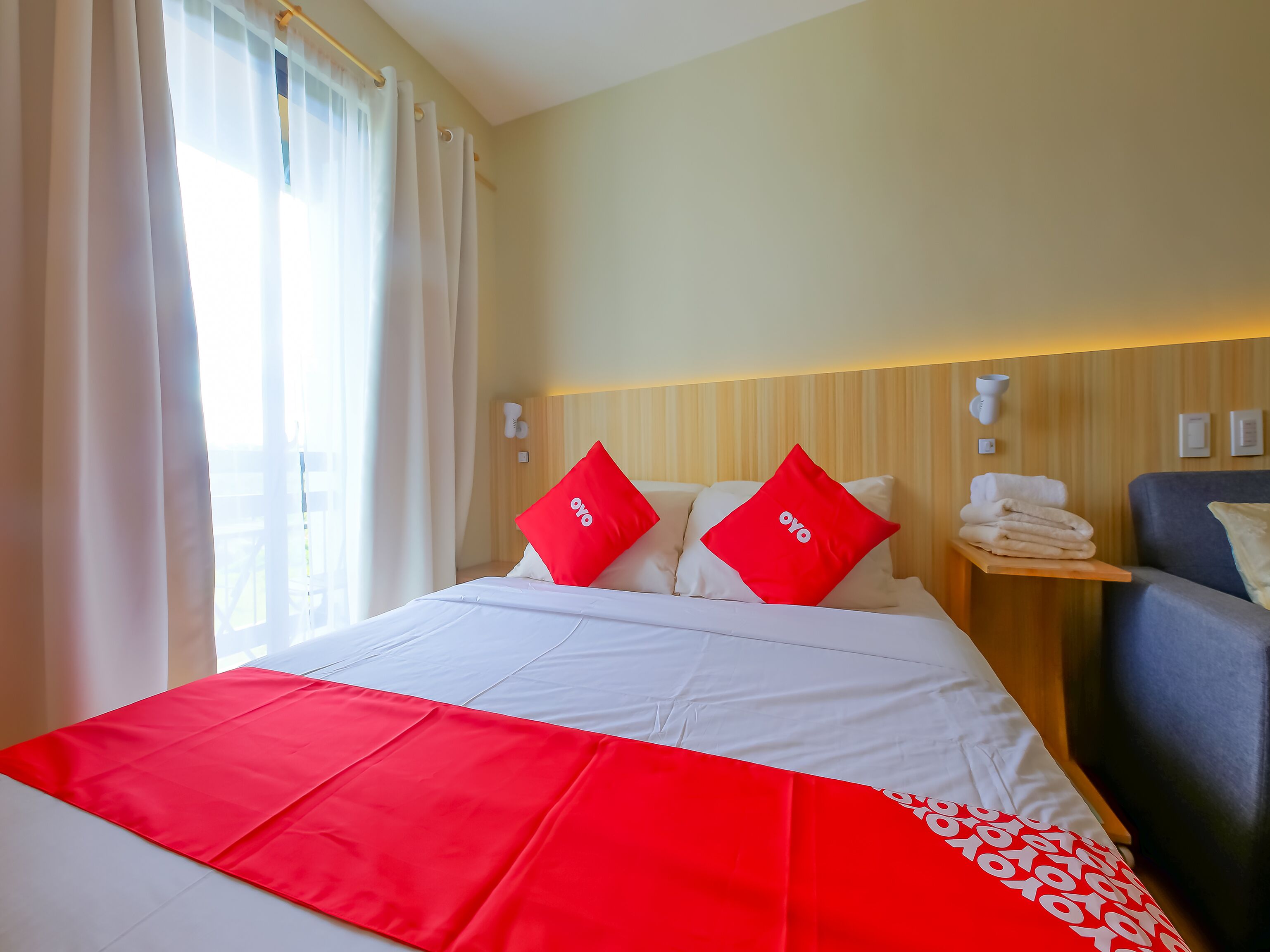 Pine Suites by OYO Rooms