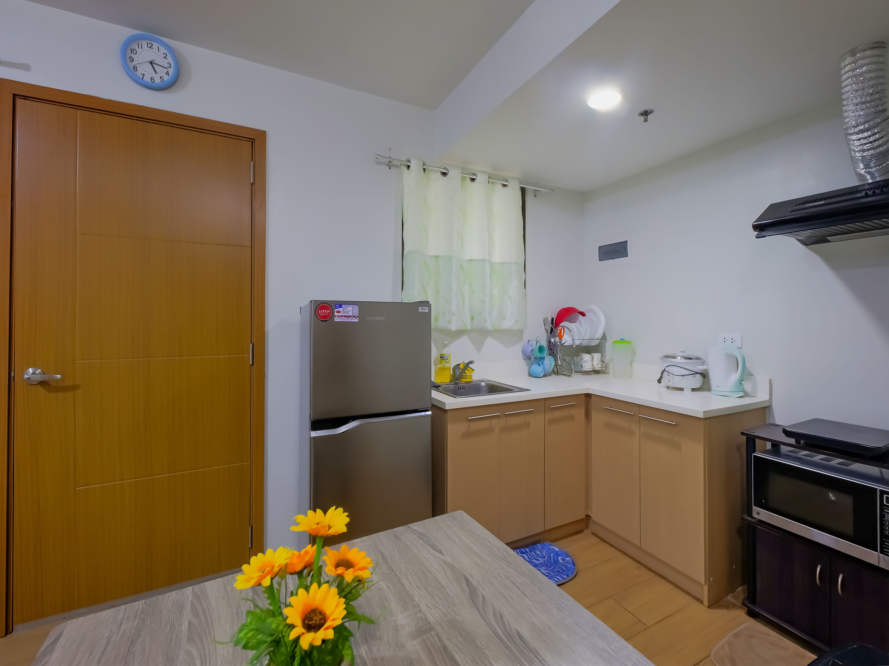 Pine Suites by OYO Rooms
